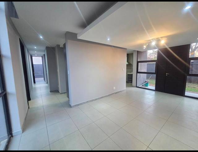 3 BEDROOM DUPLEX FOR SALE IN RASLOUW